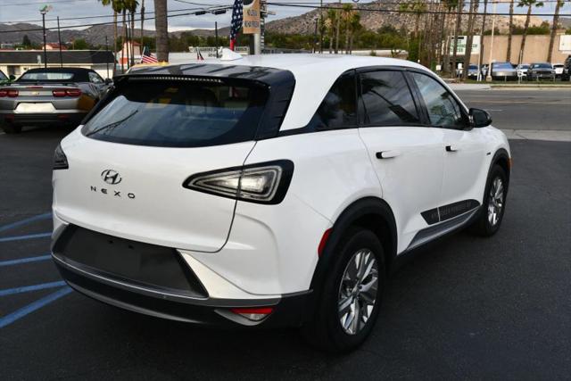 2022 Hyundai NEXO Blue