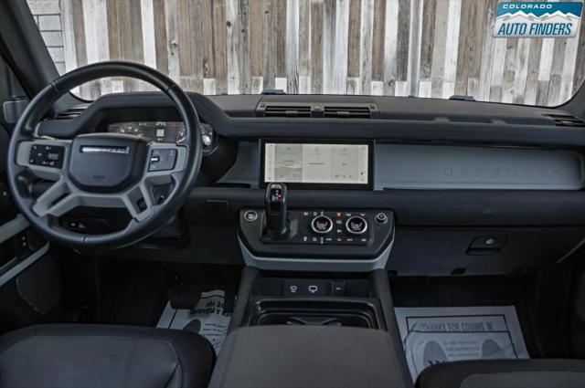 2022 Land Rover Defender 110 X-Dynamic SE