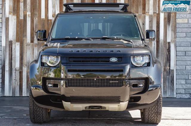 2022 Land Rover Defender 110 X-Dynamic SE