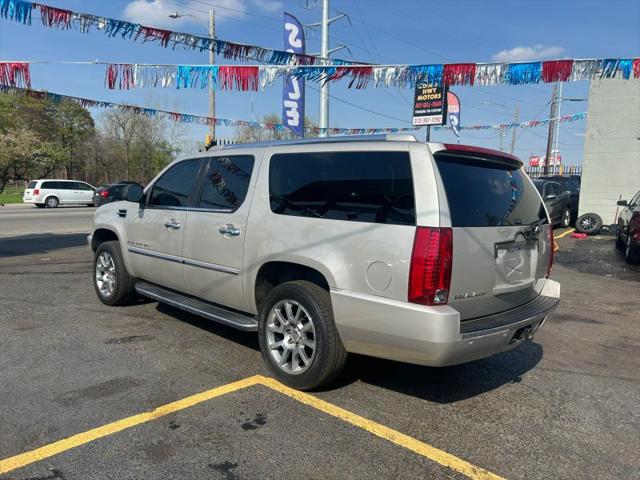 2007 Cadillac Escalade ESV Standard