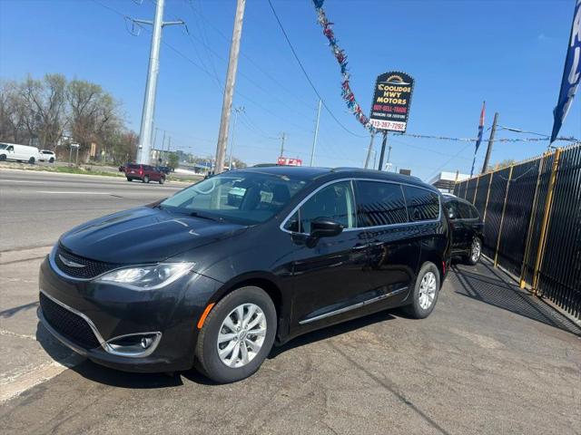 2019 Chrysler Pacifica Touring L for sale in Detroit, MI