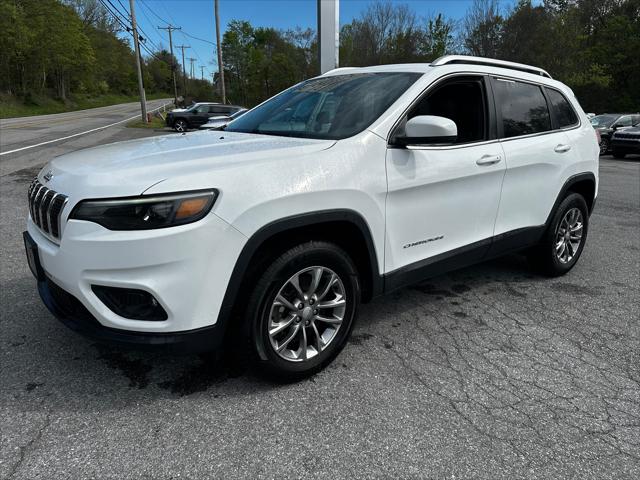 2019 Jeep Cherokee Latitude Plus 4x4 2019 Jeep Cherokee Latitude Plus 4x4