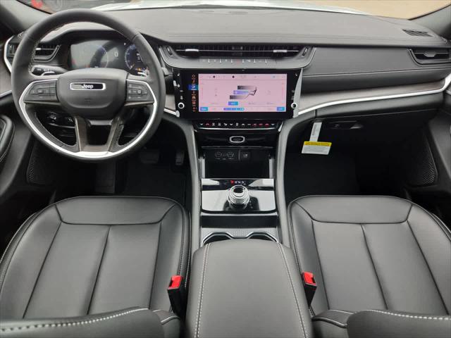 2026 Jeep Grand Cherokee Limited 4x2