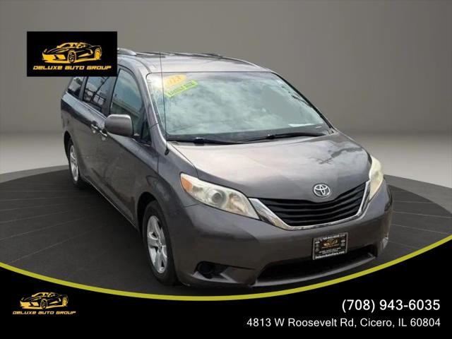 2013 Toyota Sienna LE V6 8 Passenger