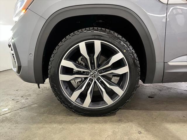 2022 Volkswagen Atlas 3.6L V6 SEL Premium R-Line