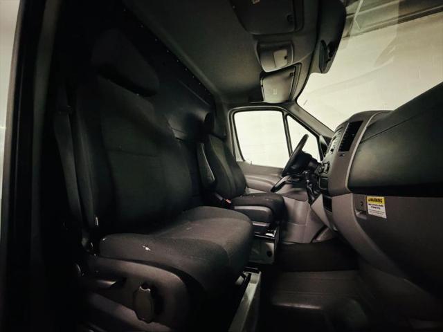 2016 Mercedes-Benz Sprinter 2500 Normal Roof