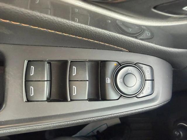 2020 Chevrolet Traverse AWD LS