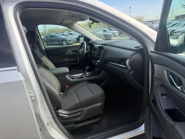 2020 Chevrolet Traverse AWD LS
