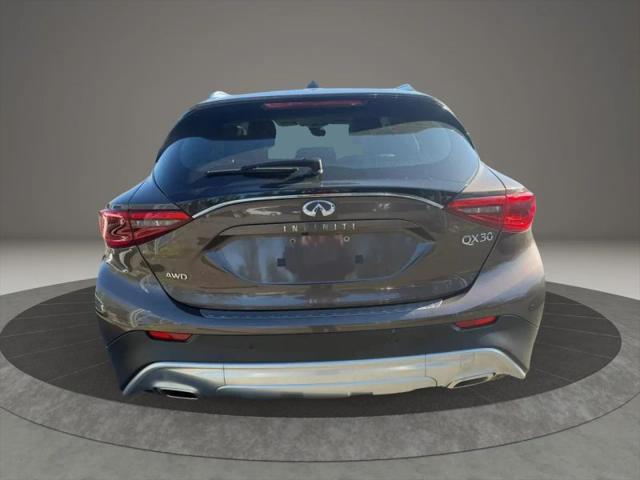 2019 INFINITI QX30 ESSENTIAL