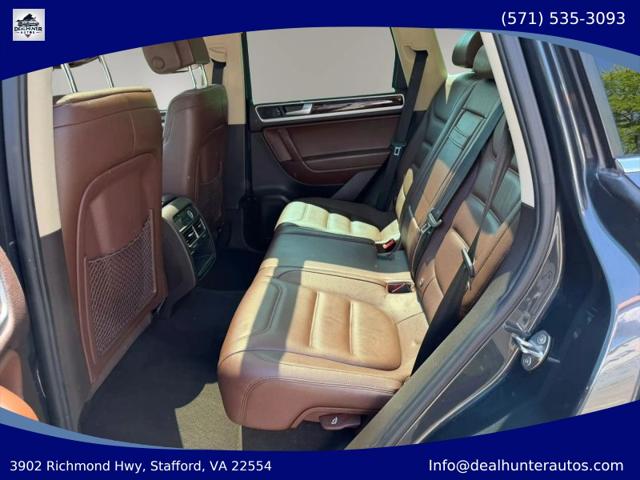 2013 Volkswagen Touareg VR6 Lux