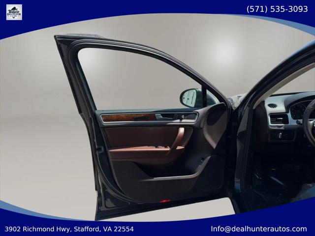 2013 Volkswagen Touareg VR6 Lux