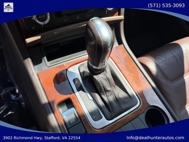 2013 Volkswagen Touareg VR6 Lux