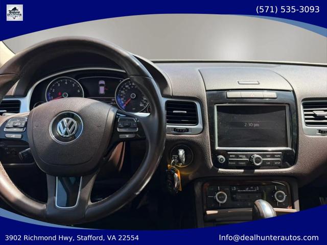 2013 Volkswagen Touareg VR6 Lux