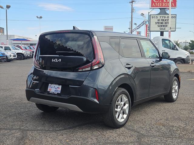 2025 Kia Soul LX