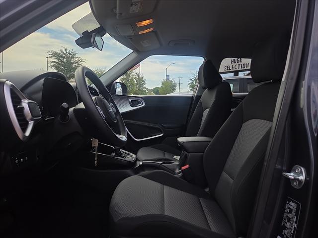 2025 Kia Soul LX