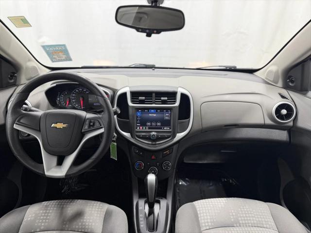 2020 Chevrolet Sonic FWD Sedan LS