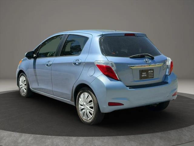 2012 Toyota Yaris LE