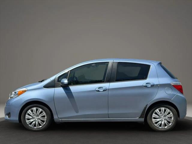 2012 Toyota Yaris LE
