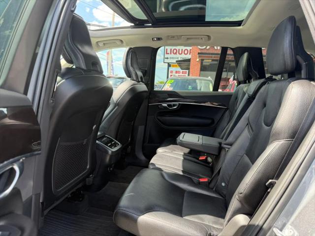 2019 Volvo XC90 T5 Momentum
