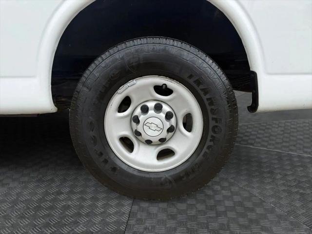 2017 Chevrolet Express Work Van