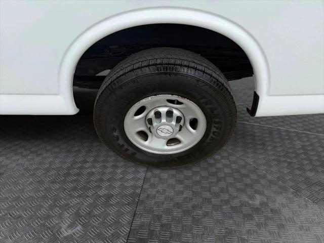 2017 Chevrolet Express Work Van