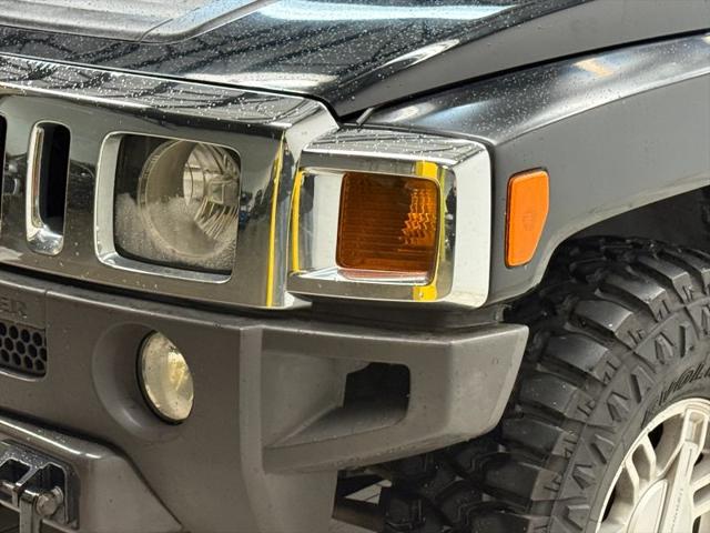 2007 HUMMER H3 Base