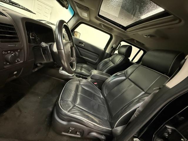 2007 HUMMER H3 Base