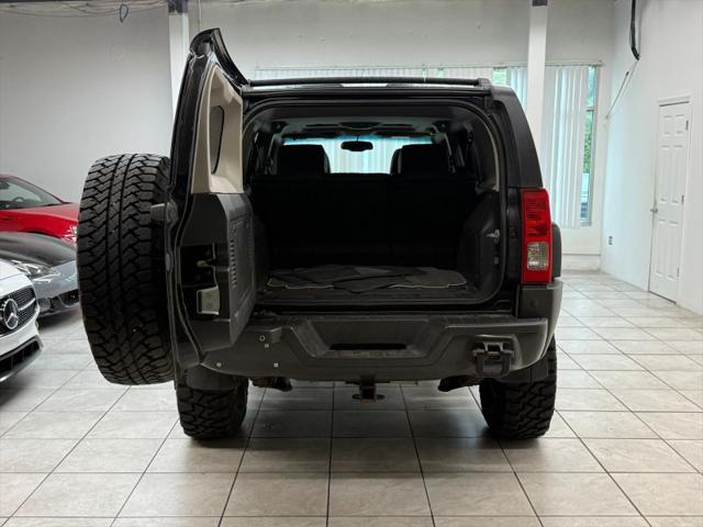 2007 HUMMER H3 Base