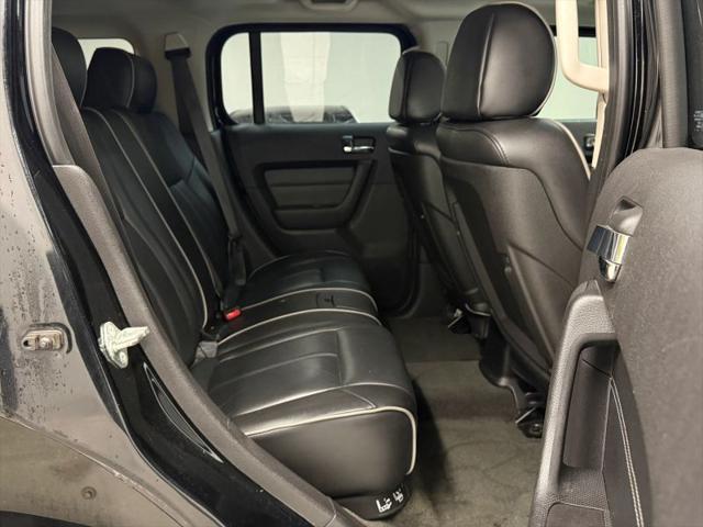 2007 HUMMER H3 Base