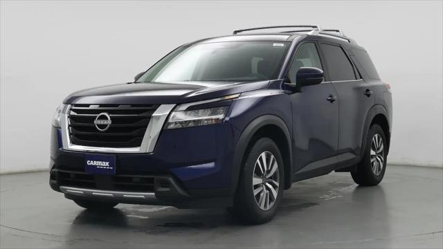 2024 Nissan Pathfinder SL 4WD