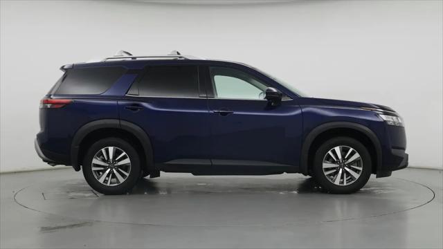 2024 Nissan Pathfinder SL 4WD