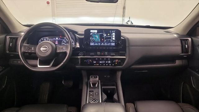 2024 Nissan Pathfinder SL 4WD