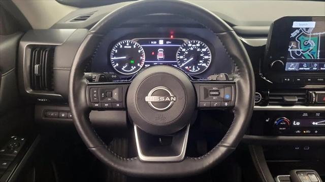 2024 Nissan Pathfinder SL 4WD