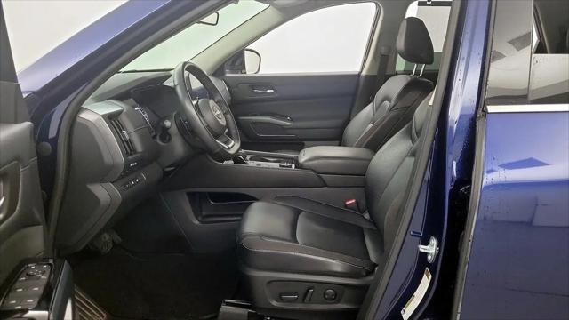2024 Nissan Pathfinder SL 4WD