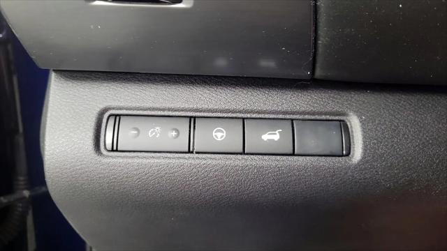 2024 Nissan Pathfinder SL 4WD