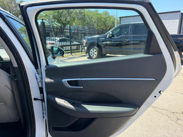 2020 Hyundai Sonata SE