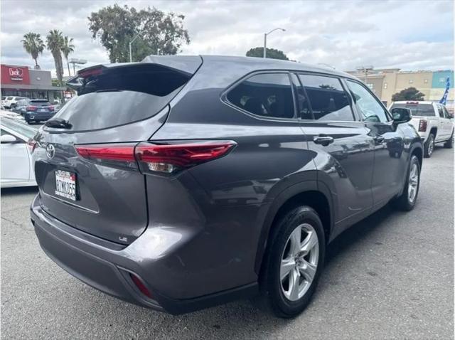 2021 Toyota Highlander LE