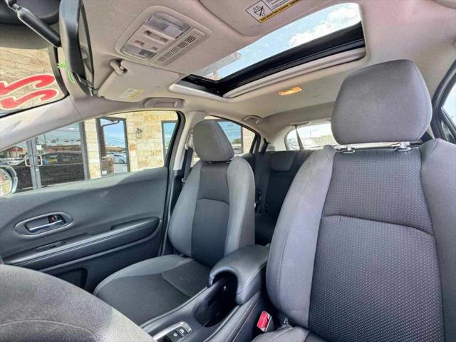 2022 Honda HR-V 2WD EX