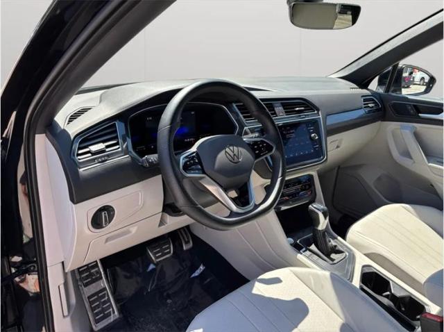 2022 Volkswagen Tiguan 2.0T SE R-Line Black