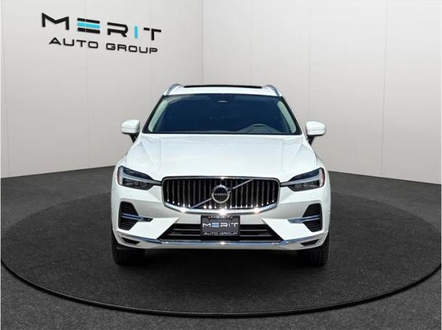 2023 Volvo XC60 Recharge T8 Plus Bright Theme