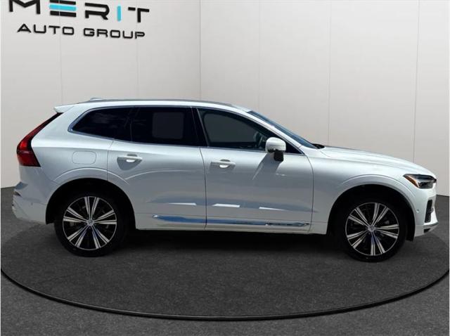 2023 Volvo XC60 Recharge T8 Plus Bright Theme