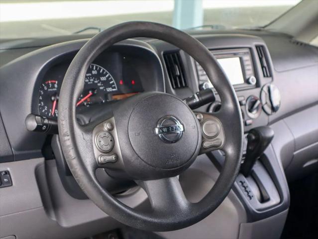 2017 Nissan NV200 SV