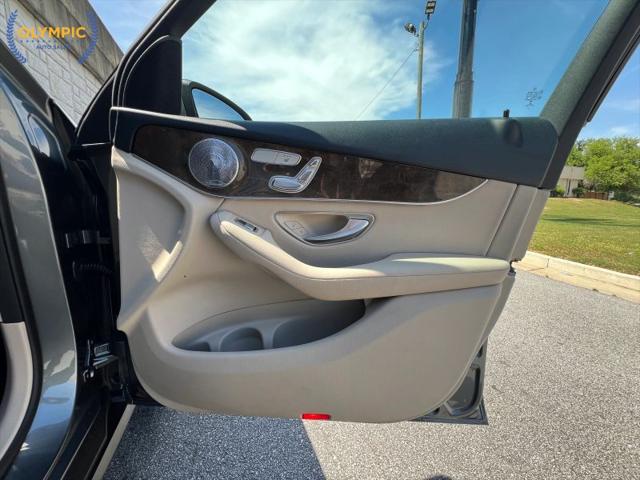 2017 Mercedes-Benz GLC 300