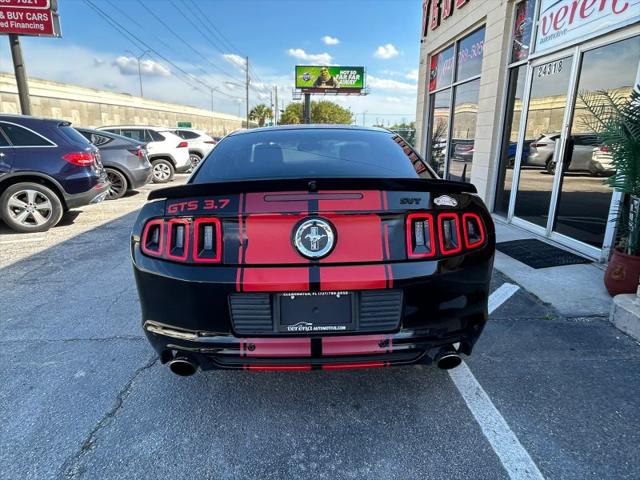 2013 Ford Mustang V6 Premium