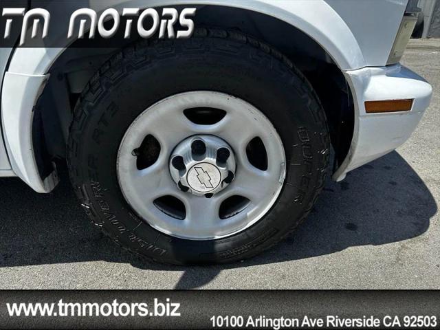 2005 Chevrolet Astro LS
