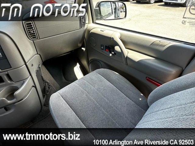 2005 Chevrolet Astro LS