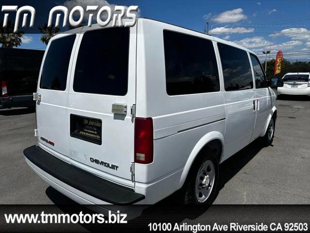 2005 Chevrolet Astro LS