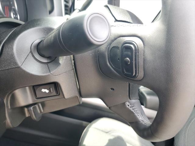 2025 Ram 3500 Big Horn Crew Cab 4x4 8' Box