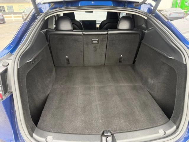 2024 Tesla Model Y Long Range Single Motor Rear-Wheel Drive