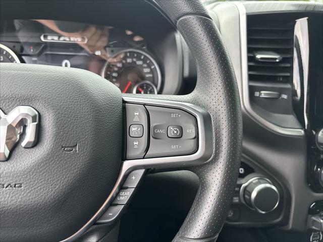 2026 Ram 1500 Express Crew Cab 4x4 5'7" Box